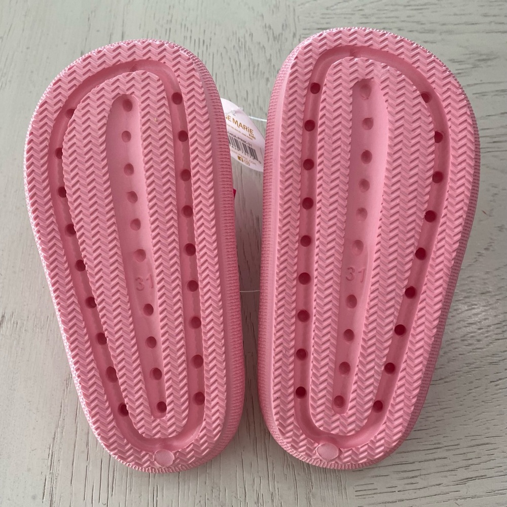 Anne Marie Girl’s Light Pink Slide Summer Sandals Pool Shoes Hot Pink Bow Medium - Picture 6 of 6
